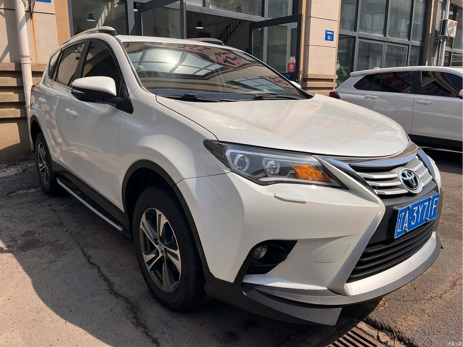 Toyota RAV4, 2016 3