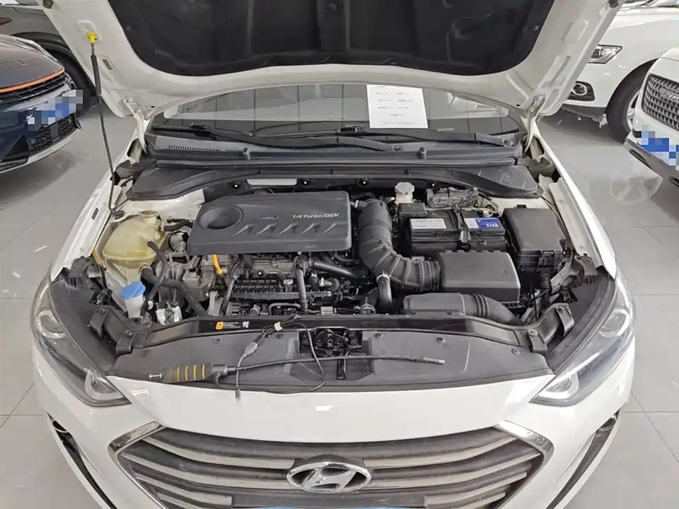 Hyundai Lead