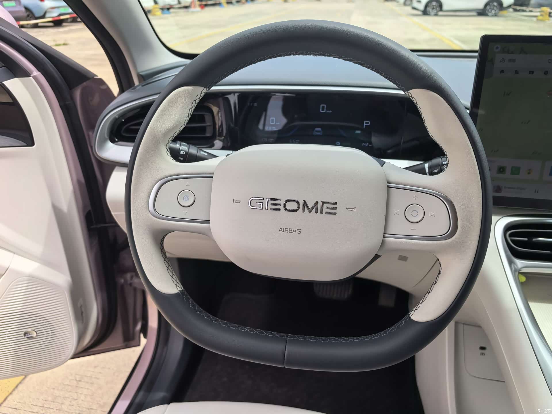 Geely Xingyuan, 2025 10