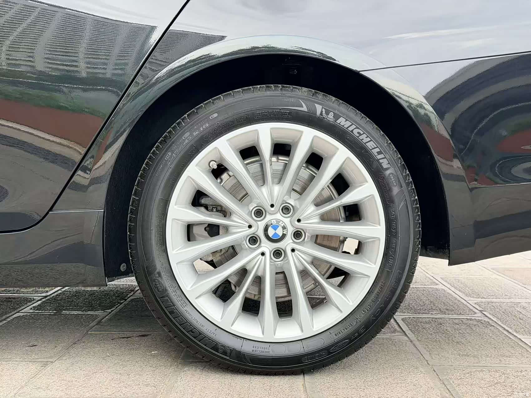 BMW 5 Series, 2019 42