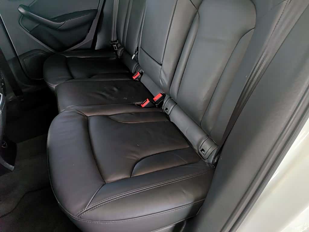 Audi Q3, 2016 17
