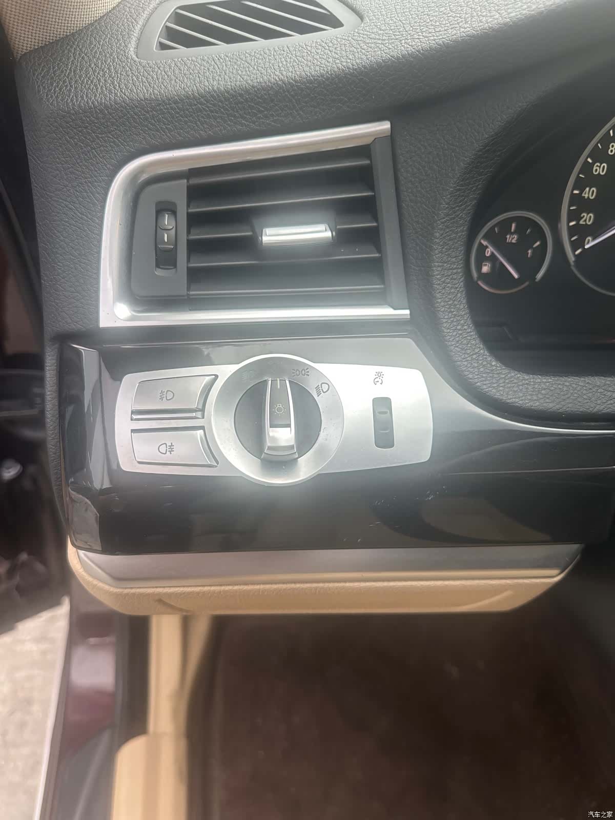 BMW 5 Series, 2011 17