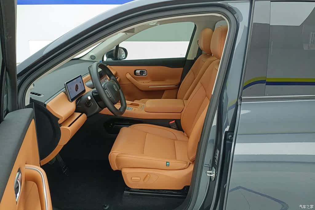 Leapmotor C10, 2025 9