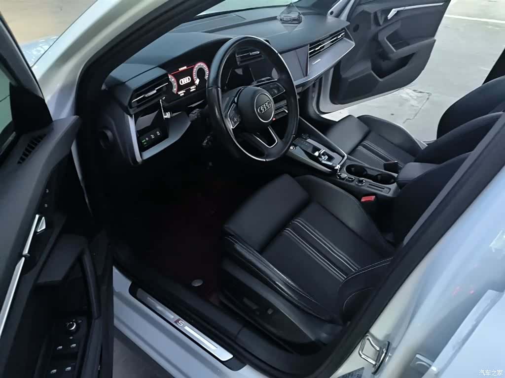 Audi A3, 2023 12