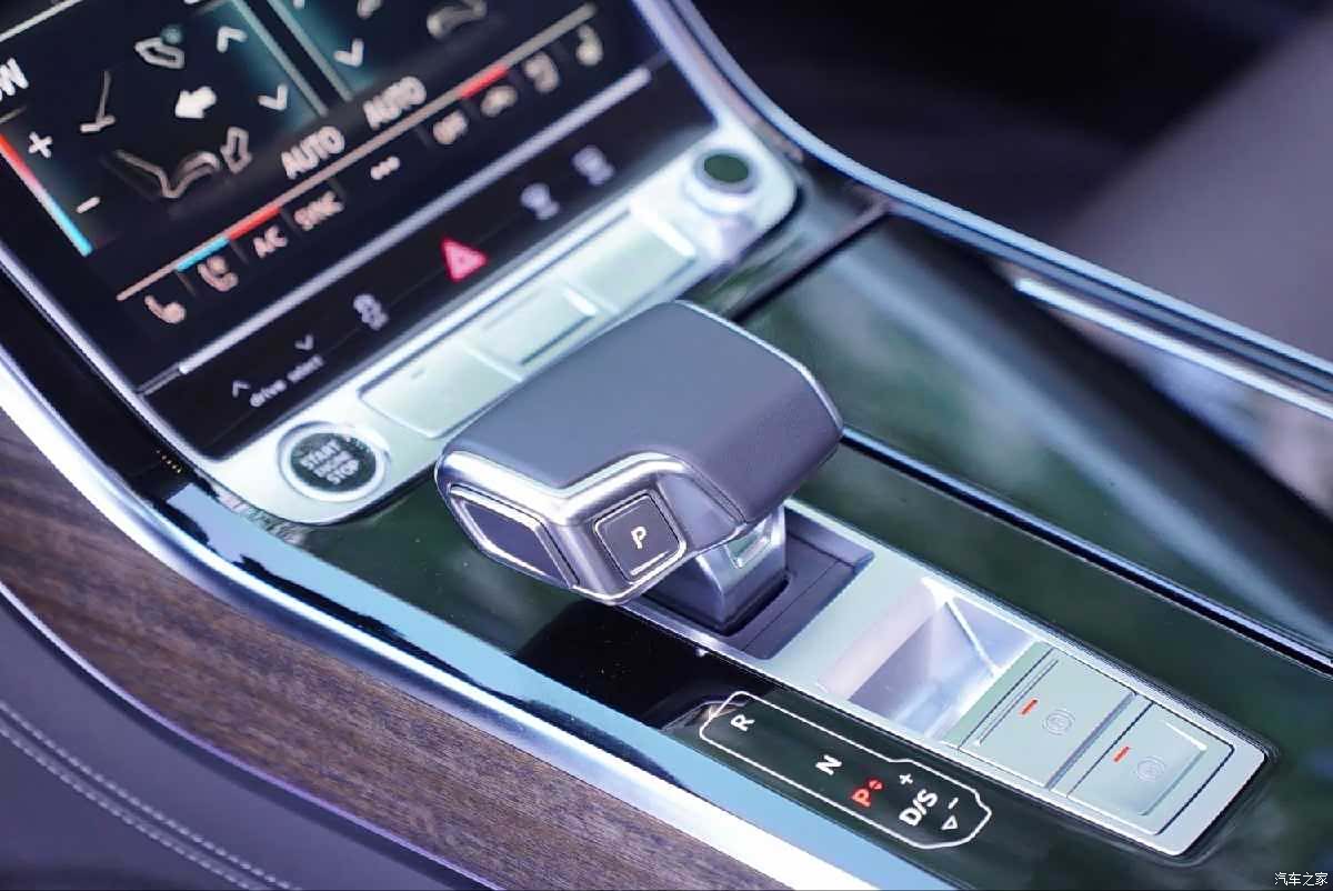 Audi A8L, 2024 16
