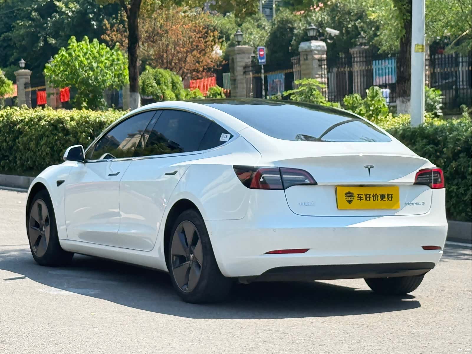 Tesla Model 3, 2023 12