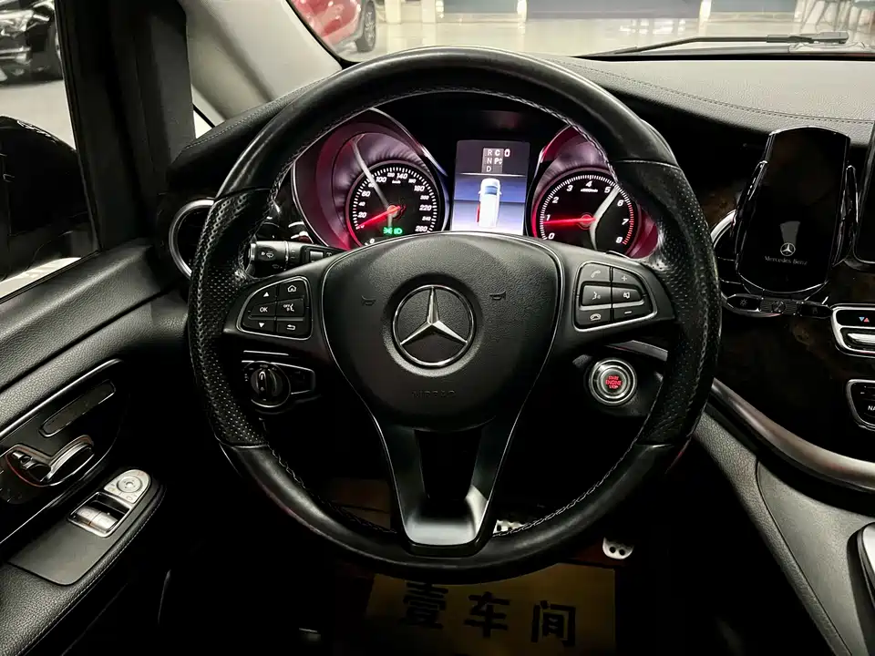 Mercedes-Benz V-class Mercedes-Benz V-class