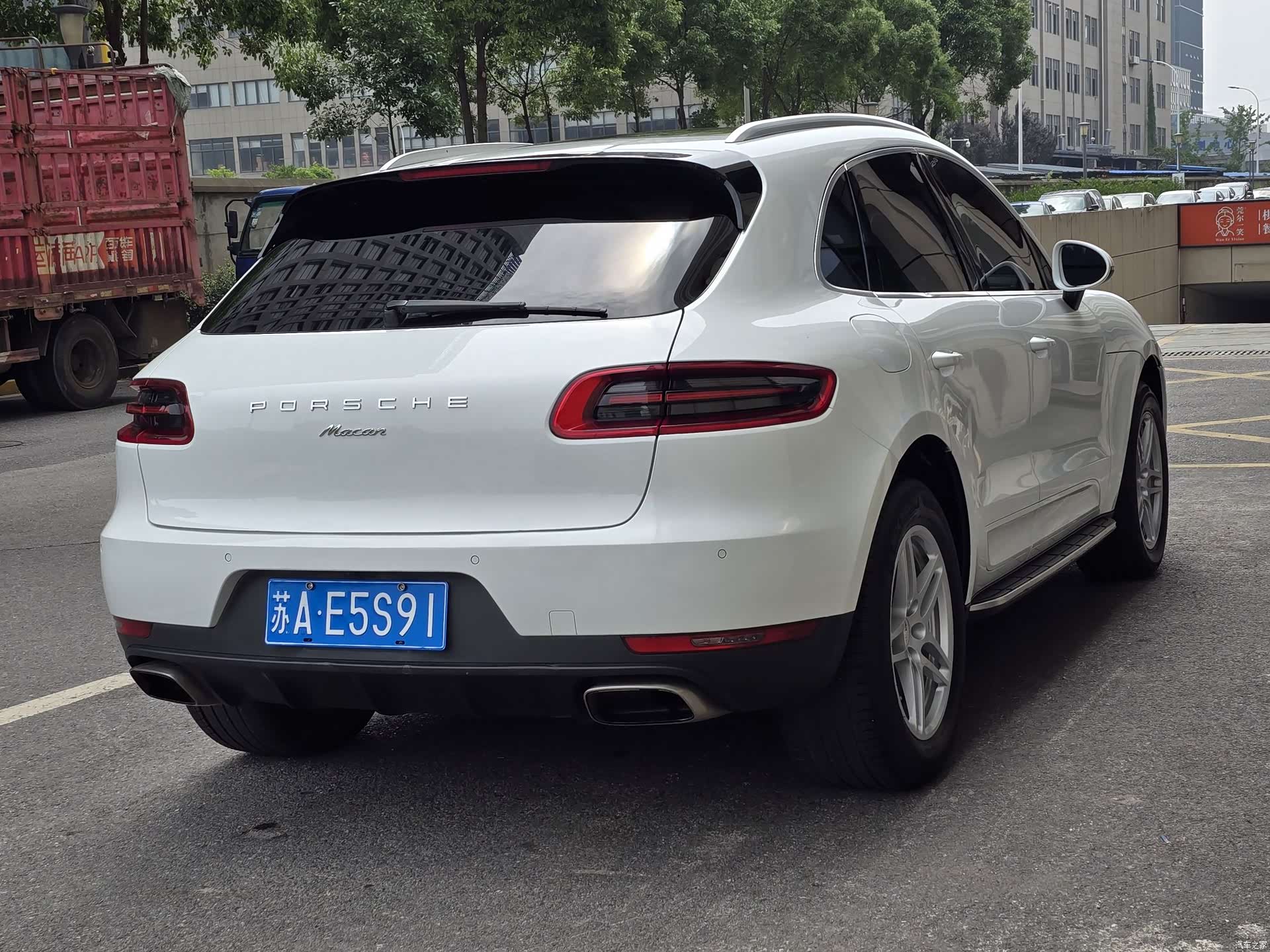 Porsche Macan, 2017 все фото