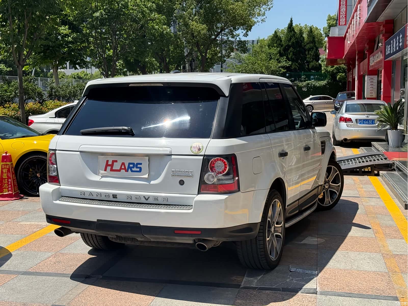 Land Rover Range Rover, 2011 28