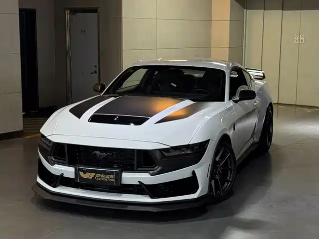 Ford Mustang 2025 — купить из Китая под заказ
