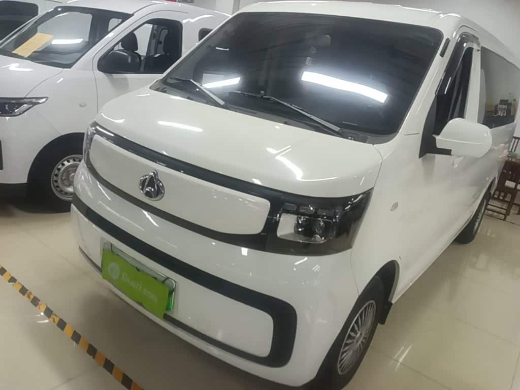 Changan EM80 2025 Comfort 6 мест 300km