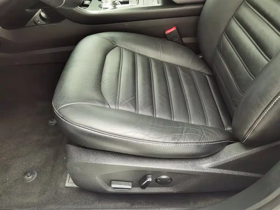 Ford Mondeo Ford Mondeo