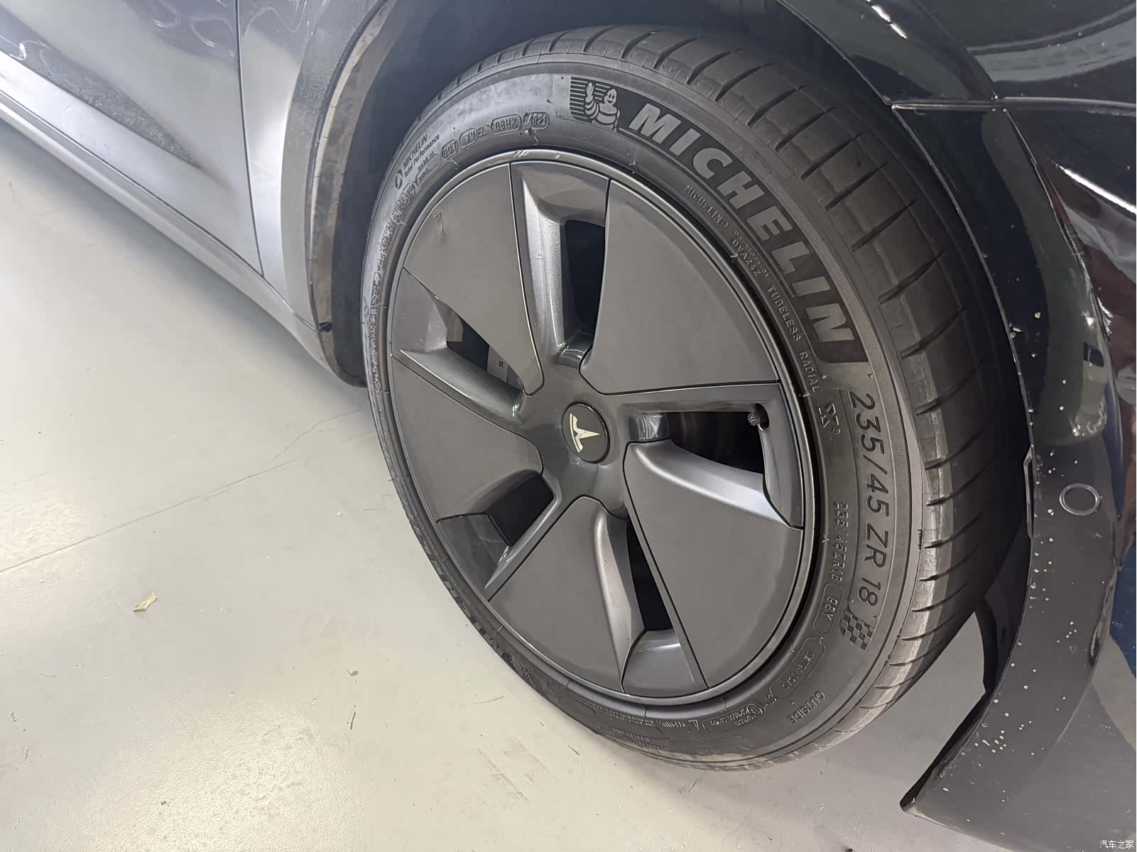 Tesla Model 3, 2021 12