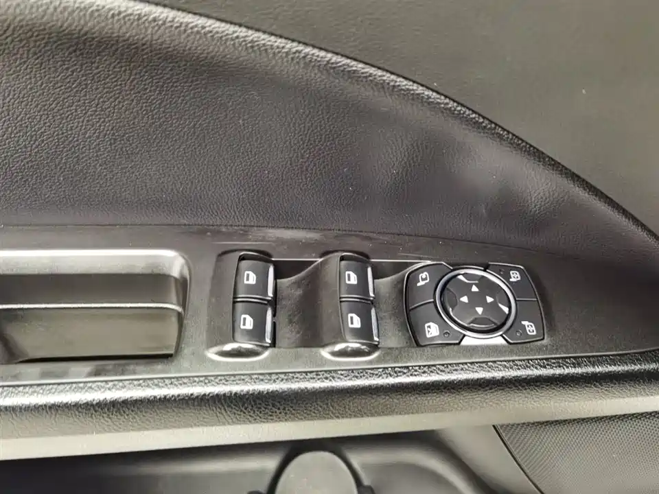 Ford Mondeo Ford Mondeo