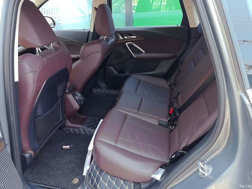 BMW iX1, 2023 24