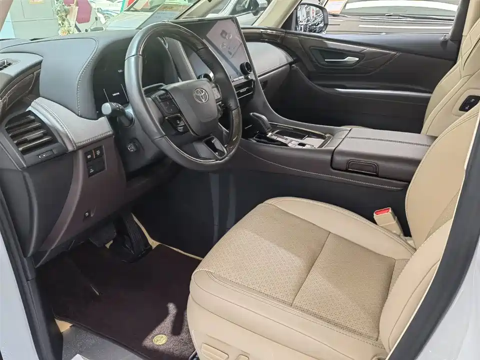 Toyota Elfa Toyota Elfa