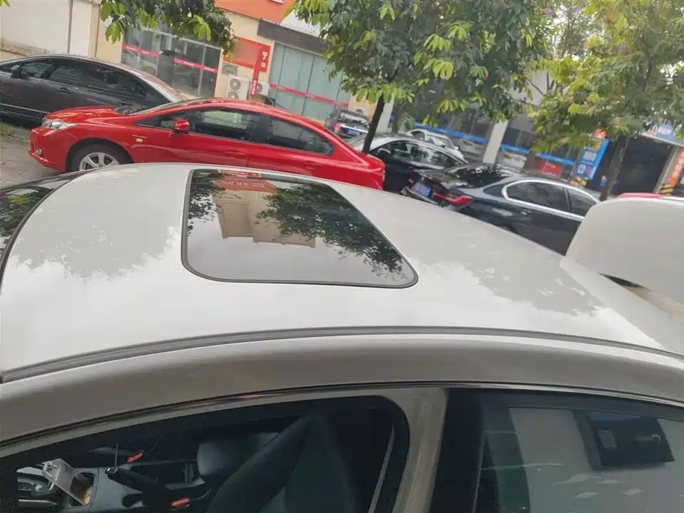Nissan Xuan Yi Nissan Xuan Yi