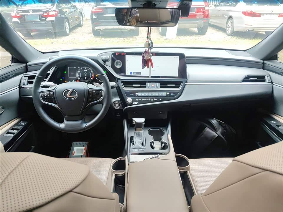Lexus ES Lexus ES