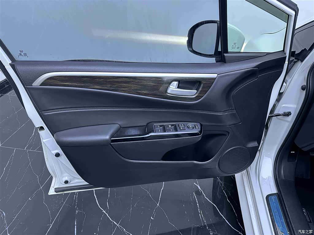 Honda Jade, 2017 17