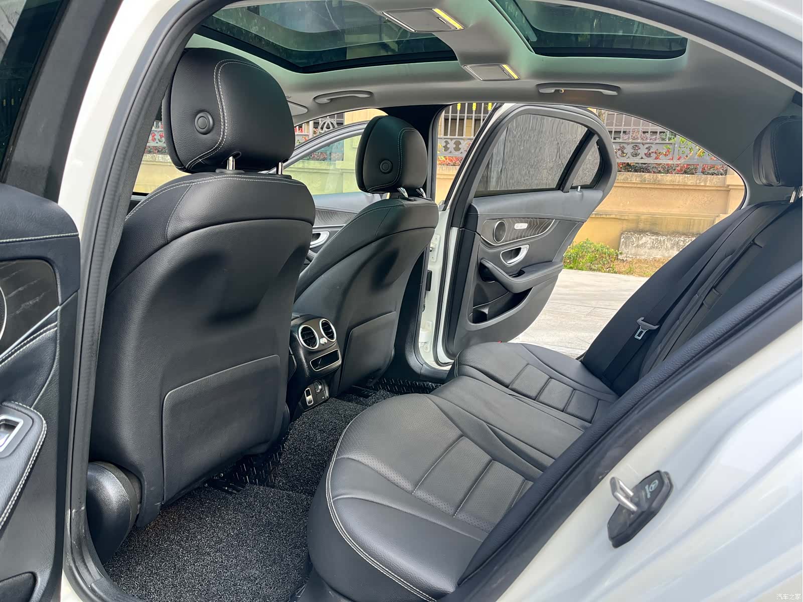 Mercedes-Benz C-Class, 2020 8