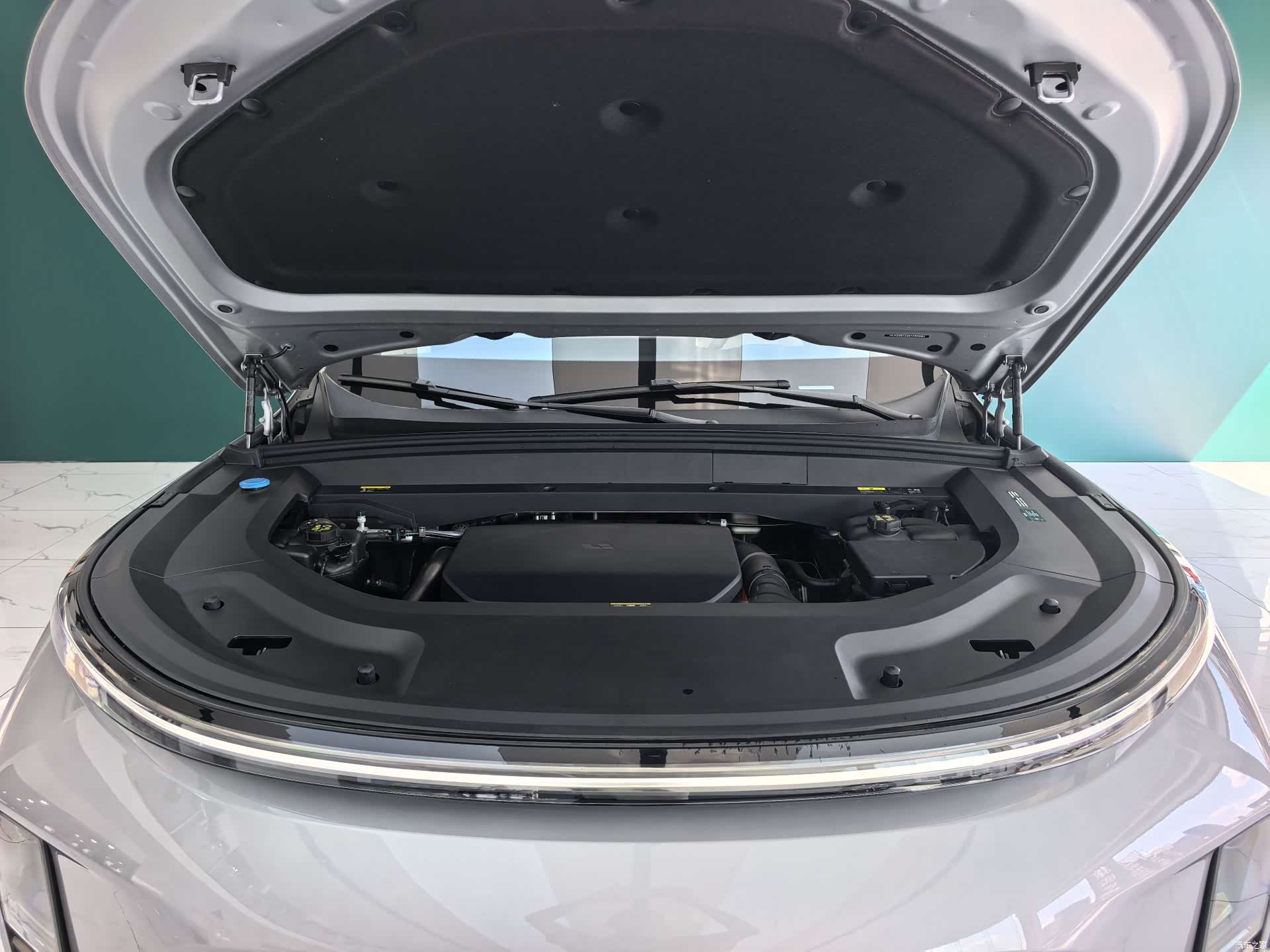 Li Auto L9, 2025 17