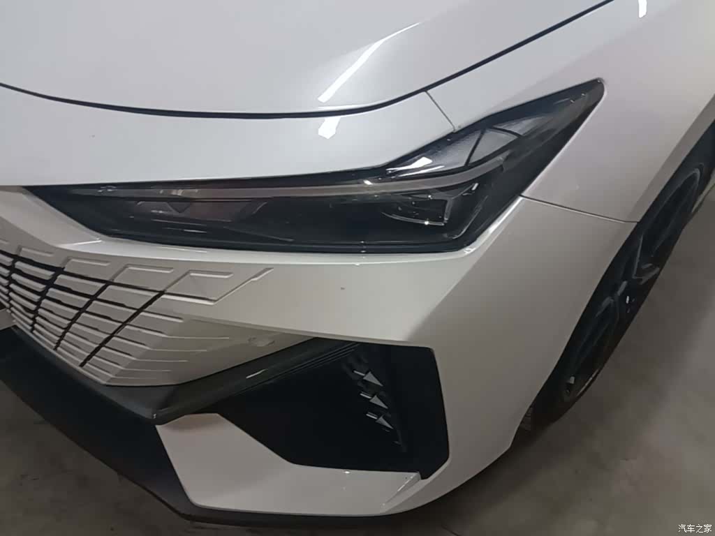Changan UNI-V, 2024 24