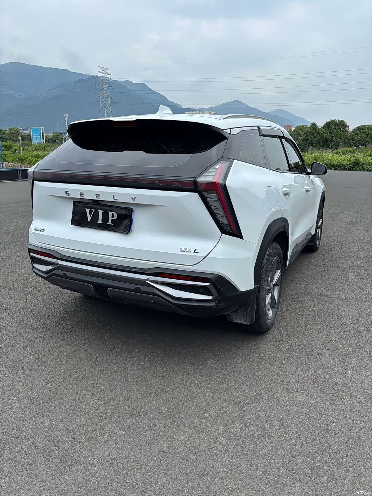 Geely Boyue, 2022 8