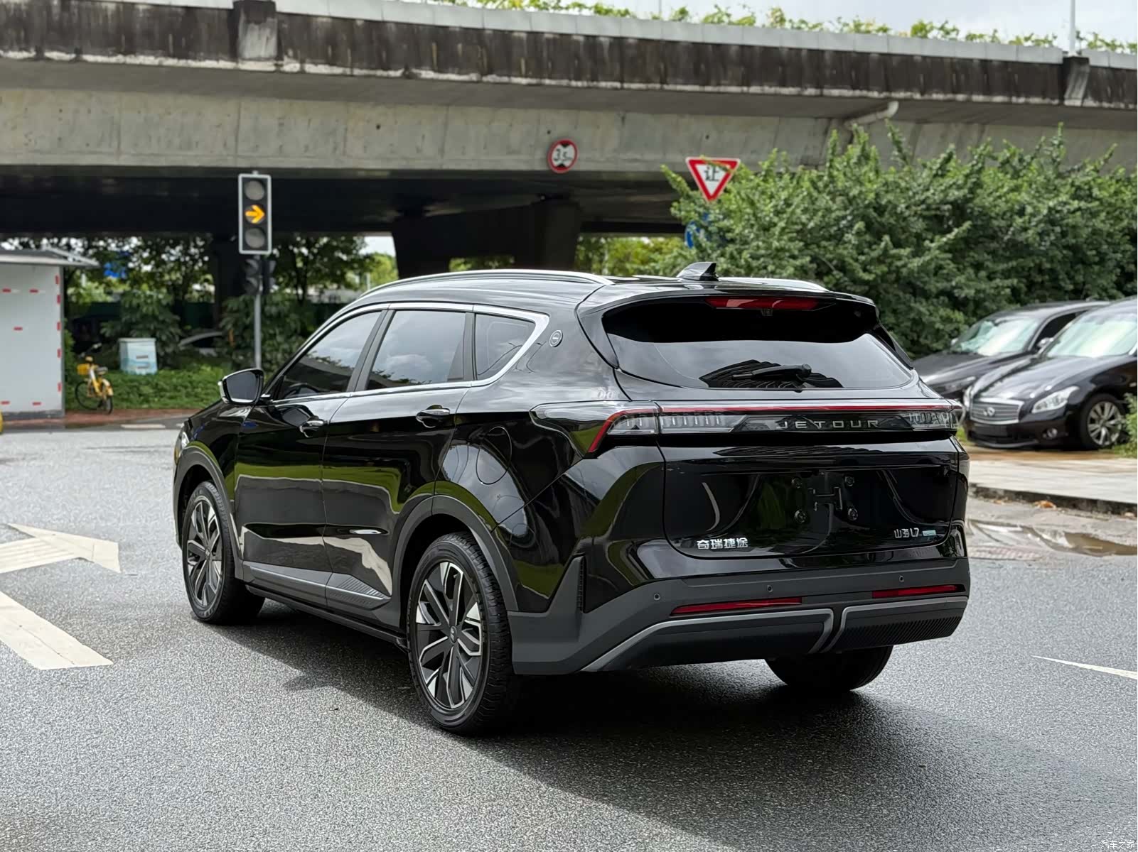Jetour L7, 2025 6