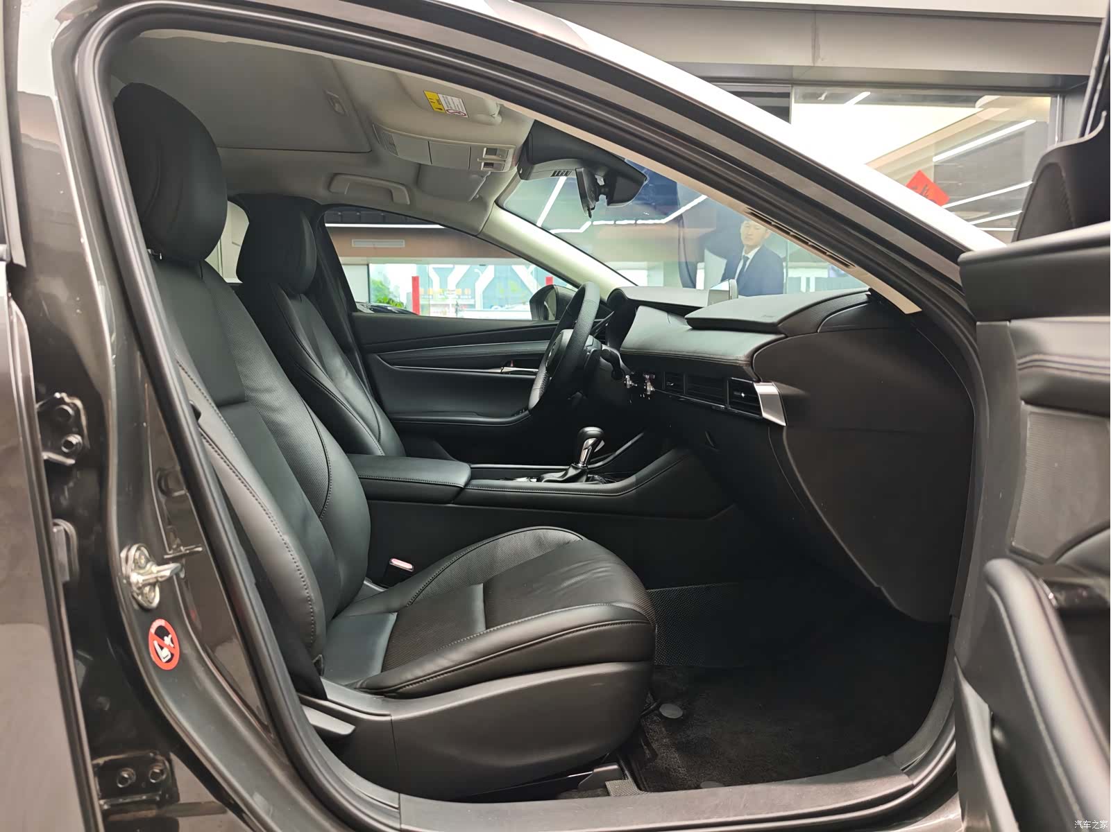 Mazda Mazda3, 2022 8