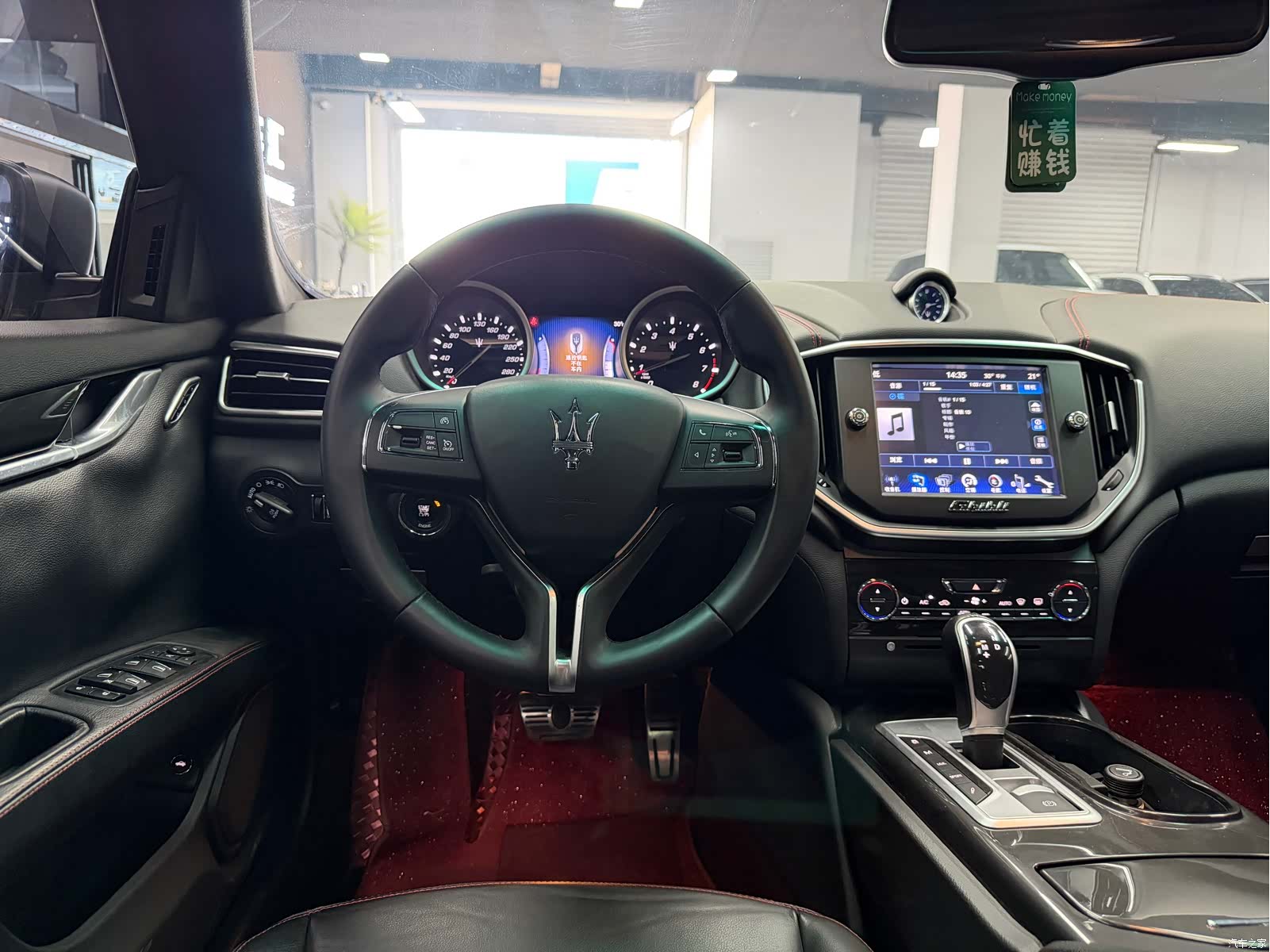 Maserati Ghibli, 2016 7