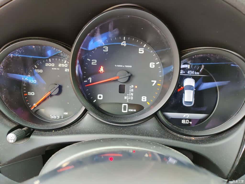 Porsche Macan, 2015 4