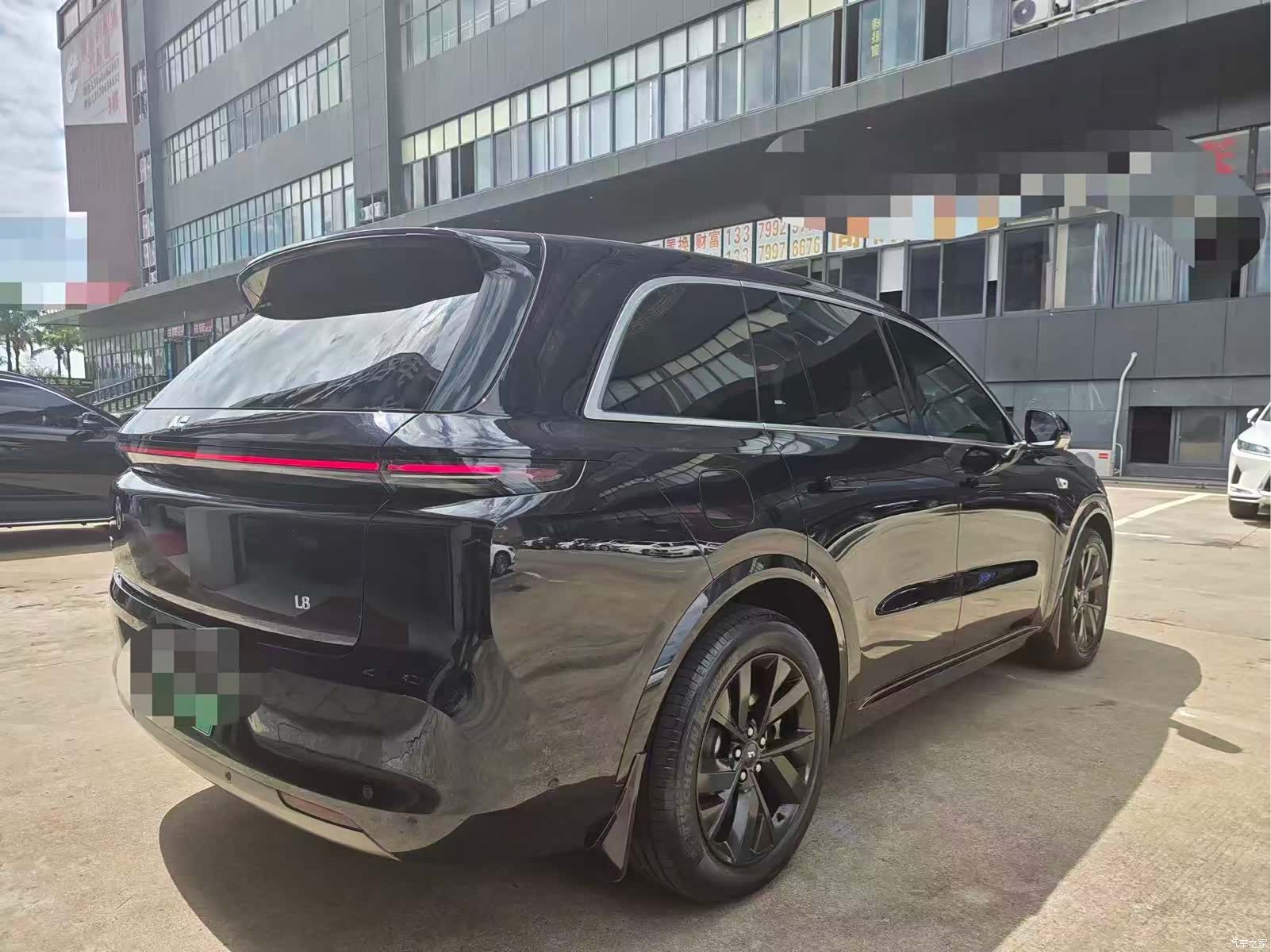 Li Auto L8, 2023 9