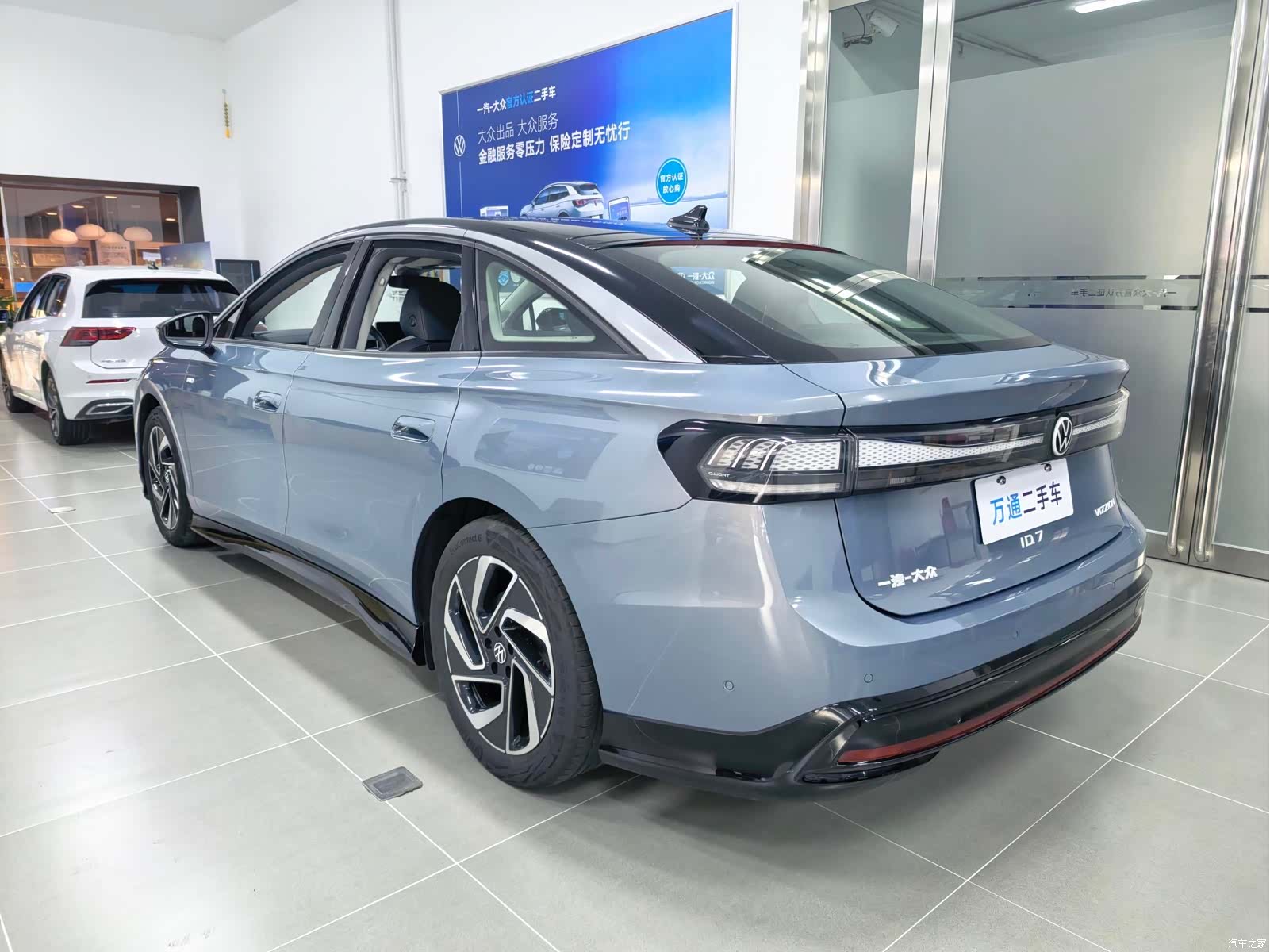 Volkswagen ID.7, 2025 4