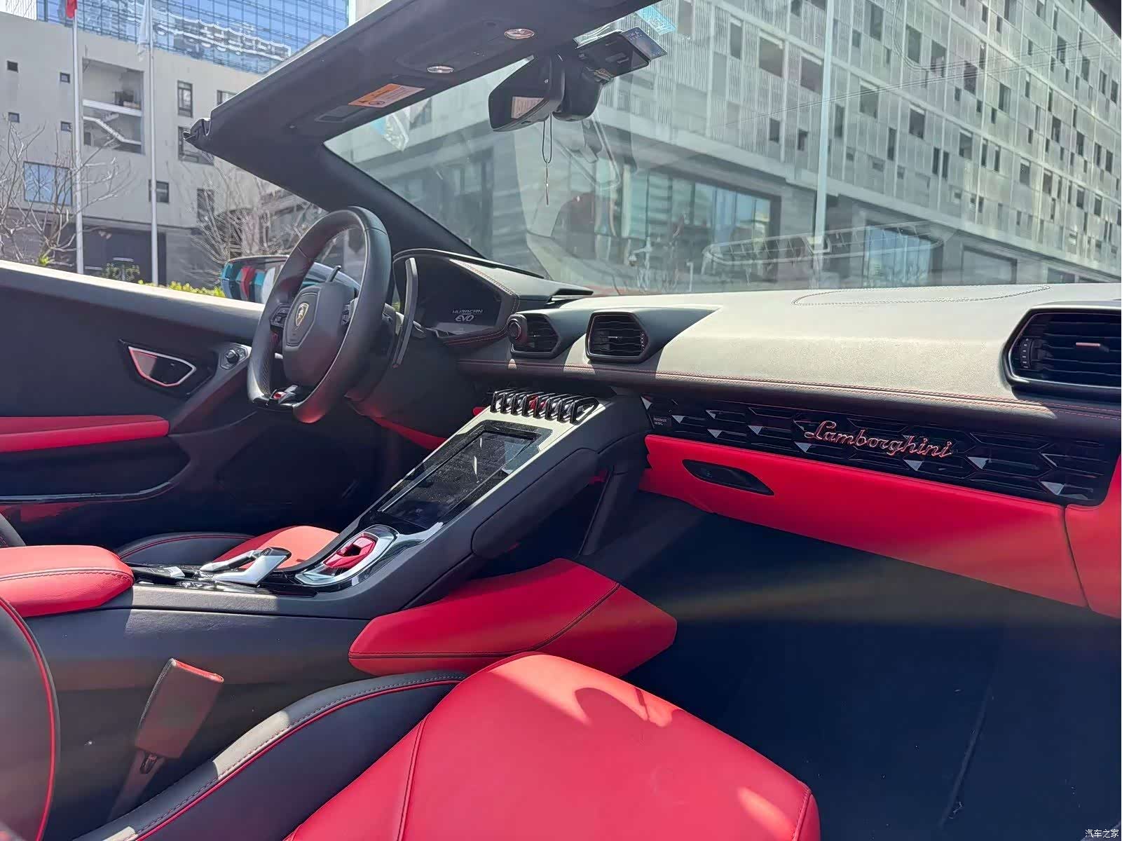 Lamborghini Huracán, 2022 4