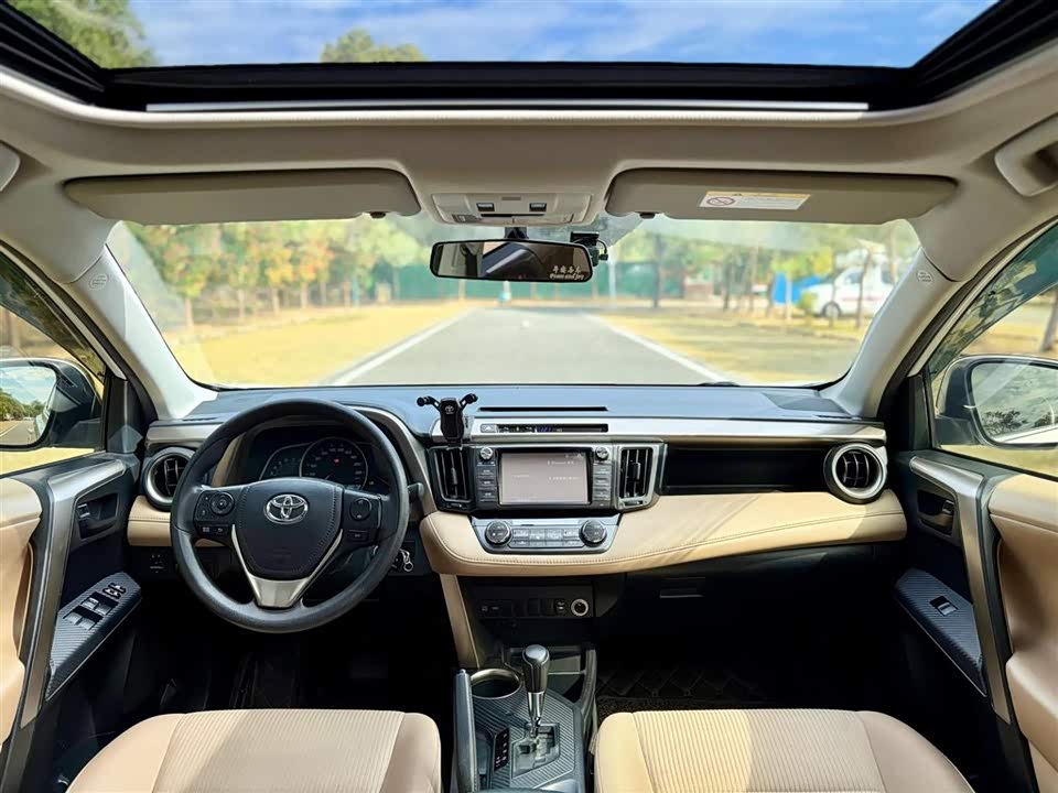 Toyota RAV4 Rongfang