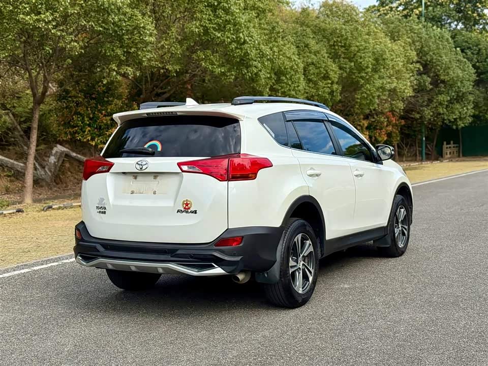 Toyota RAV4 Rongfang