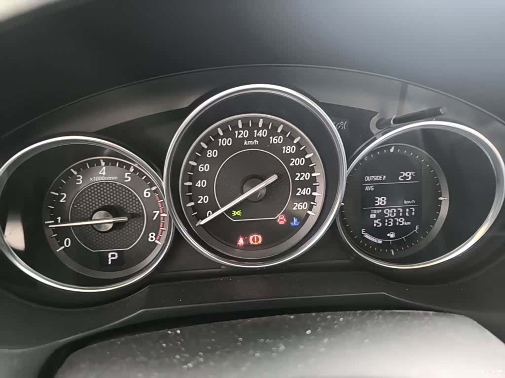 Mazda Atenza, 2016 8