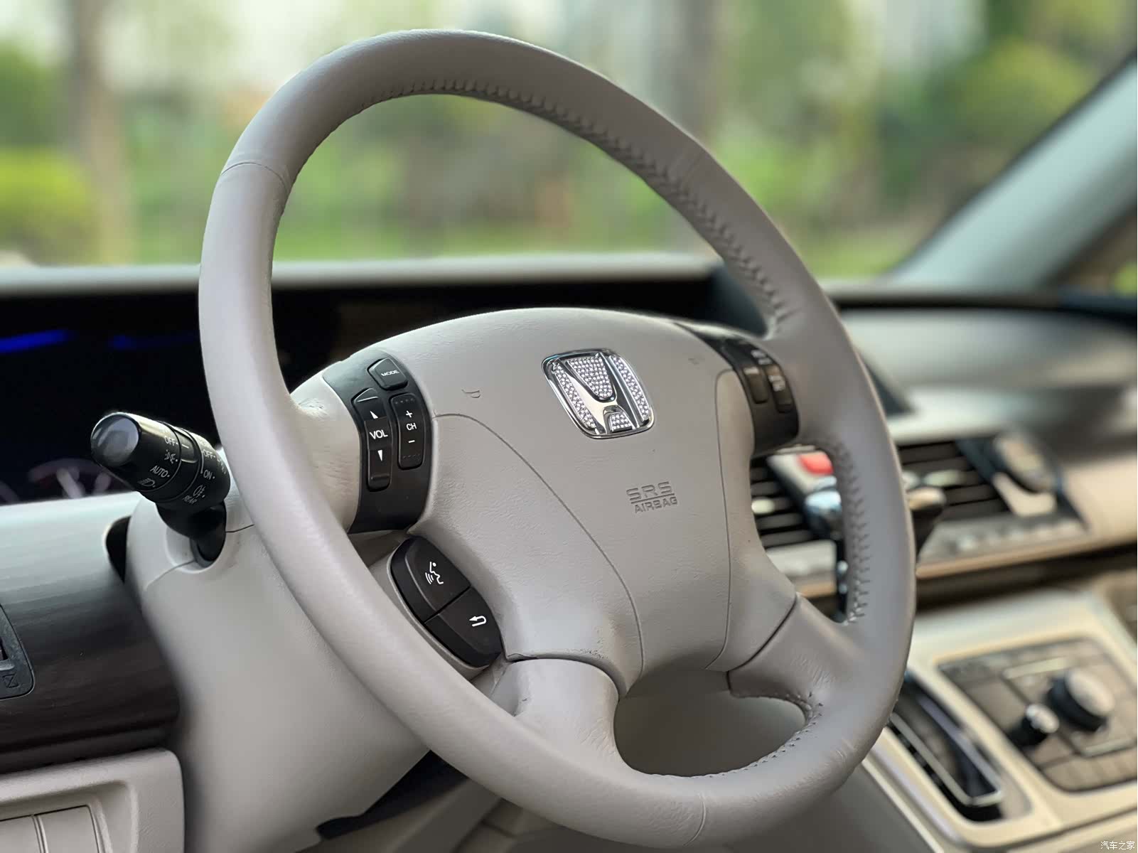 Honda Elysion, 2015 22