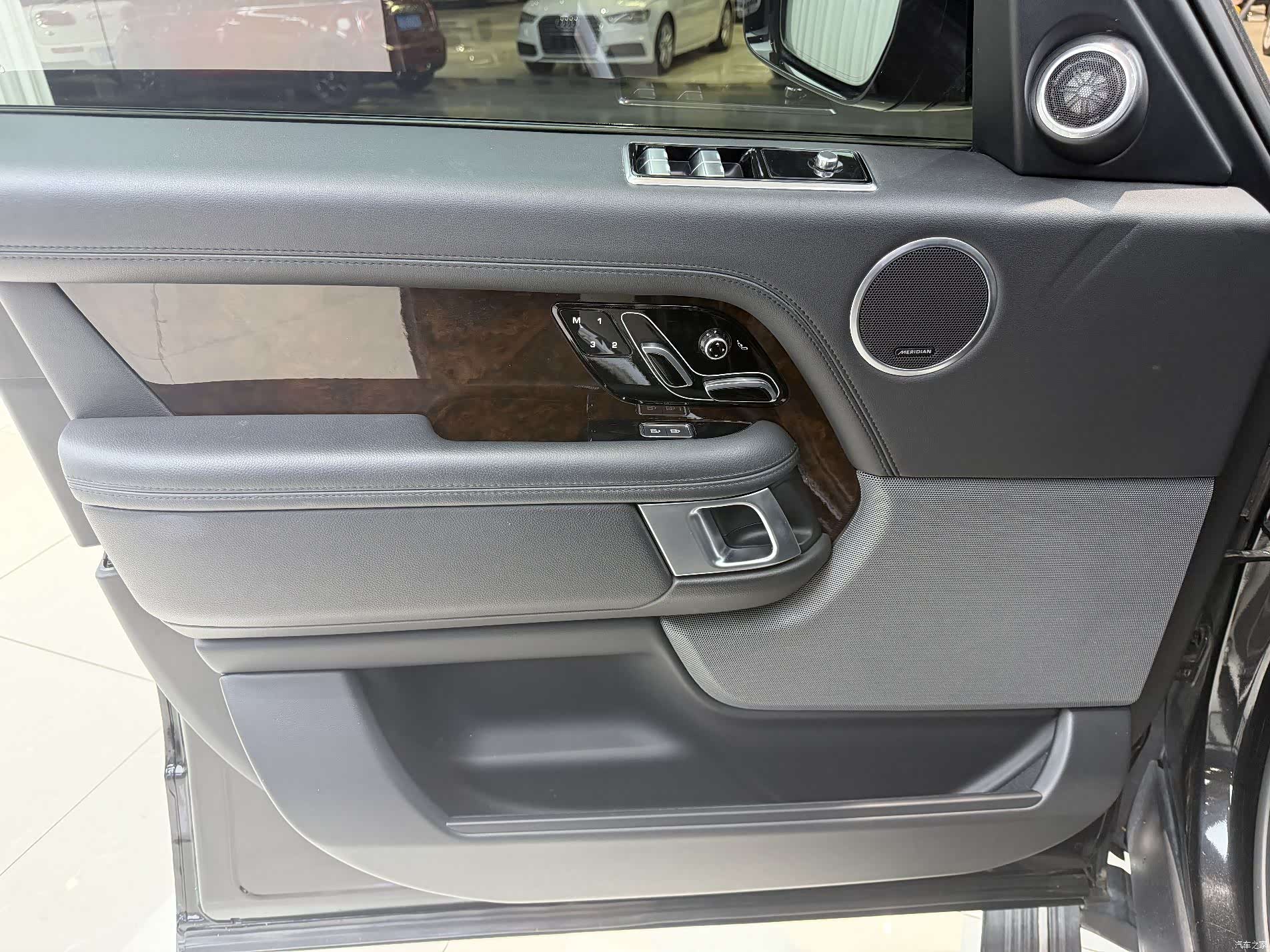 Land Rover Range Rover, 2021 11