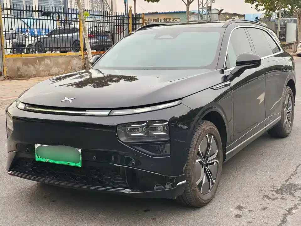 XPENG G9