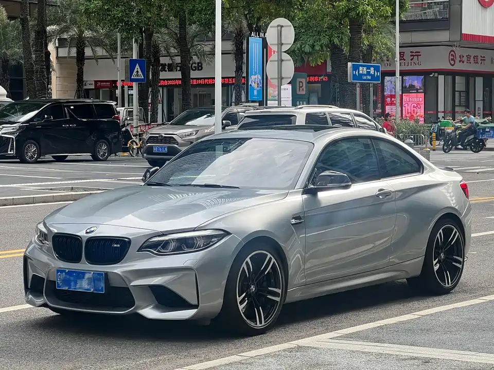 BMW M2
