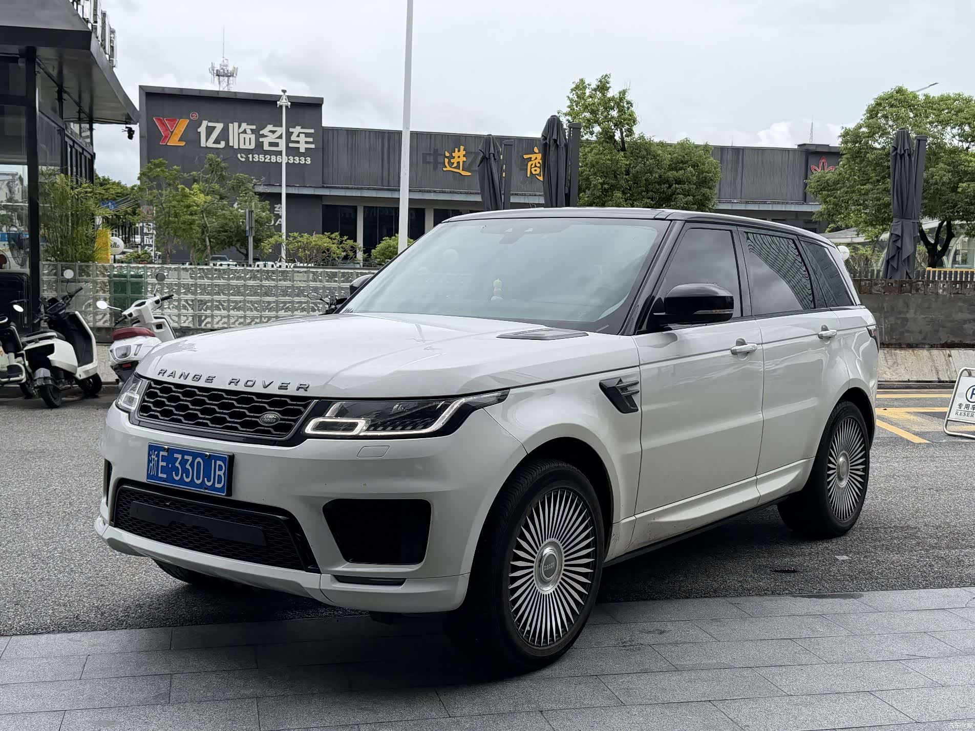 Land Rover Range Rover, 2018 1