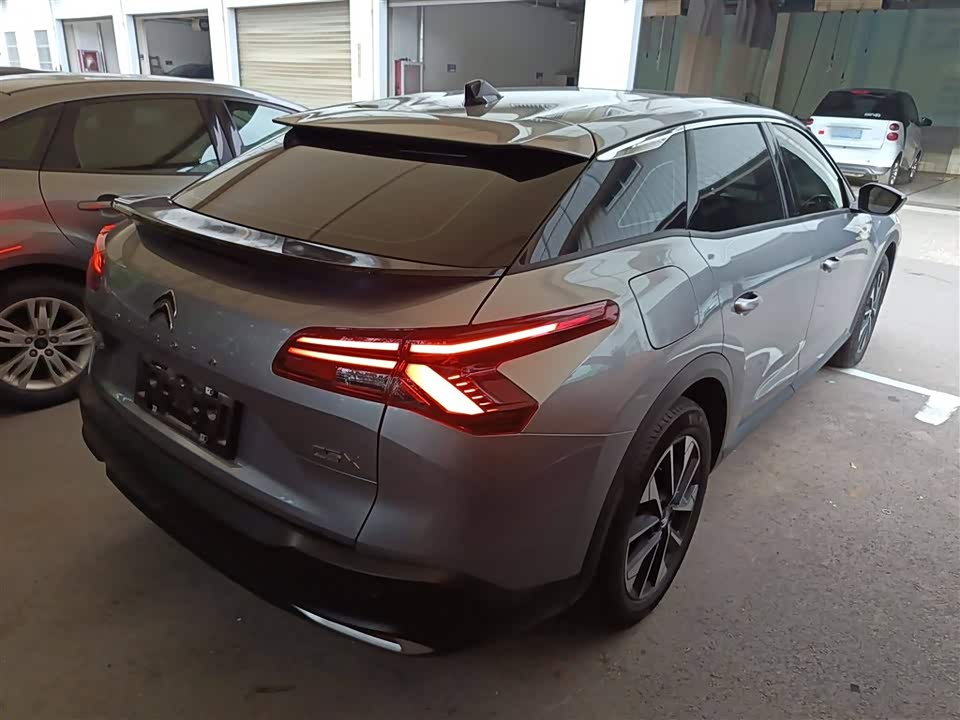 Citroen Versailles C5 X