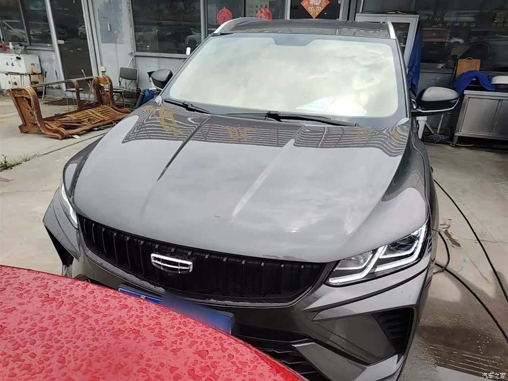 Geely Coolray, 2024 3