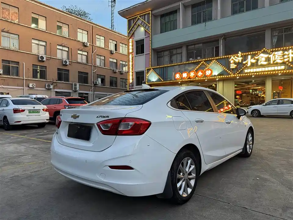 Chevrolet Cruze