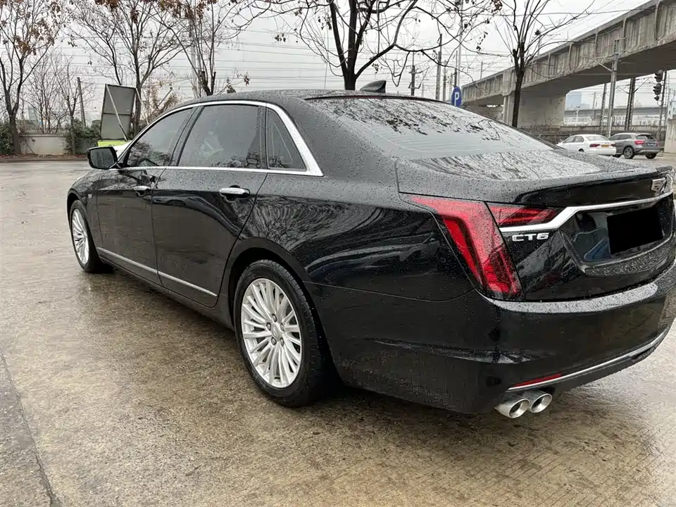 Cadillac CT6