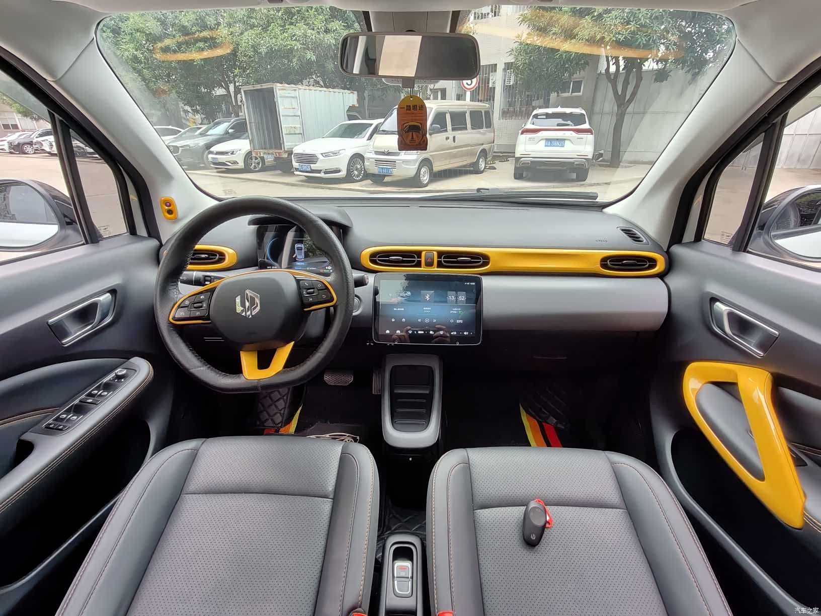 Leapmotor T03, 2021 все фото