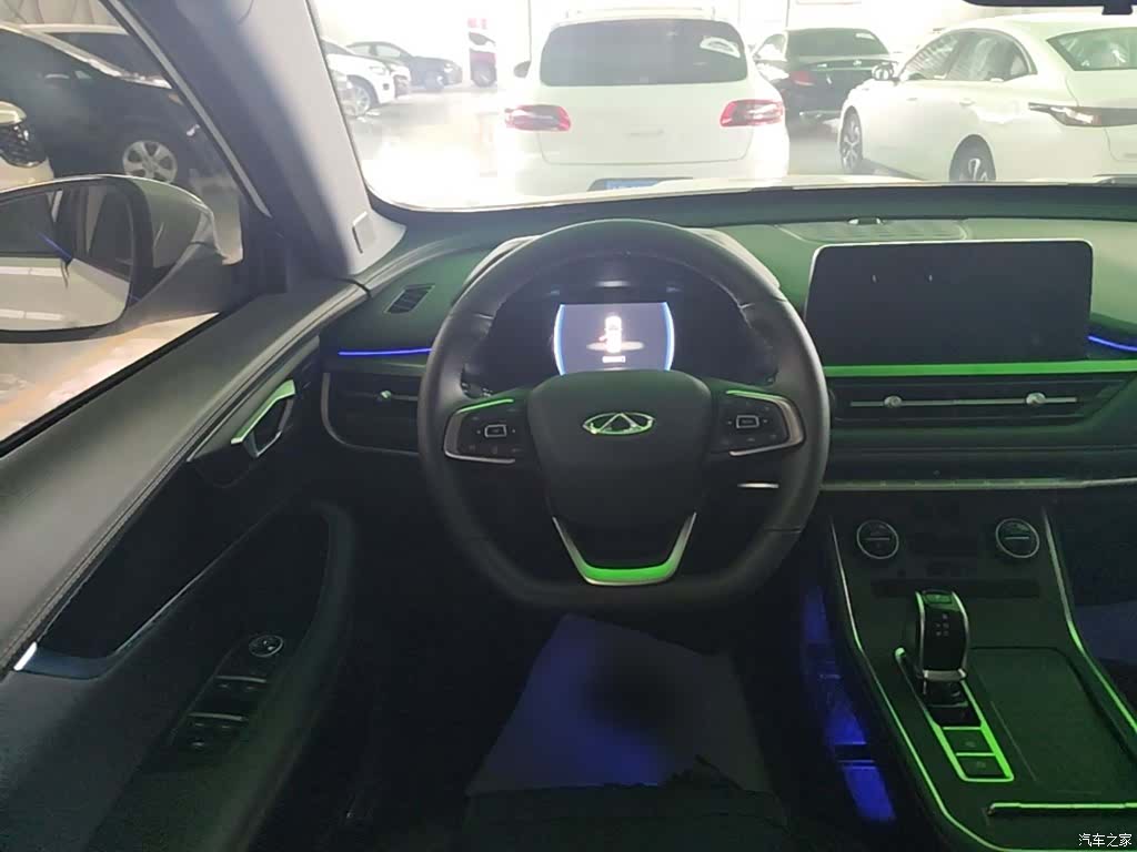 Chery Tiggo 8, 2024 11