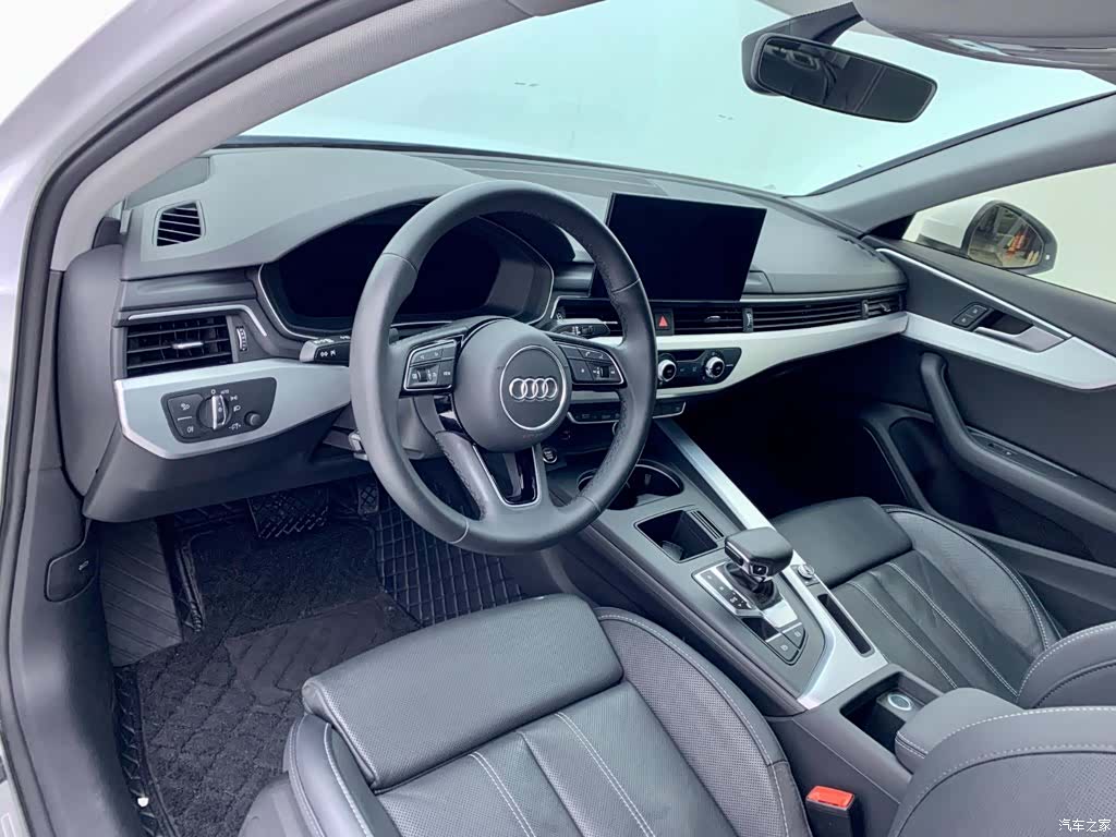 Audi A4L, 2023 14