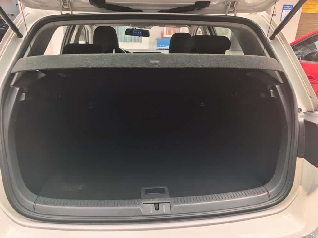 Volkswagen Golf, 2017 19